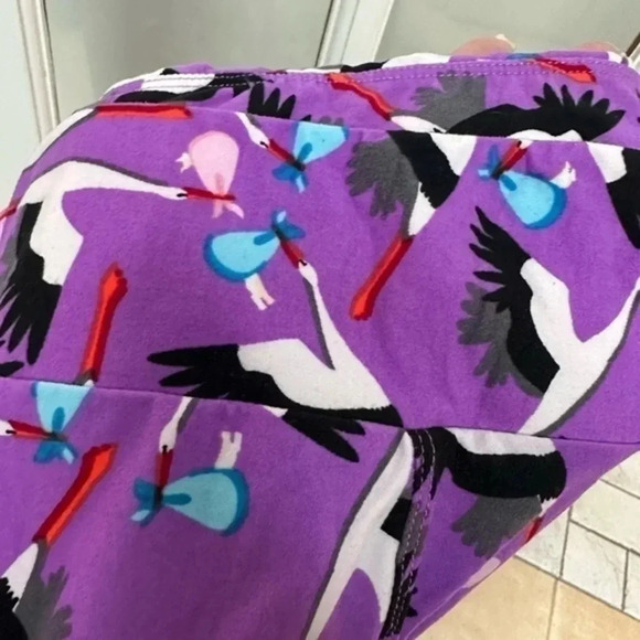 LuLaRoe | TC Tall & Curvy Purple Plus Size Stork Leggings Size 12-18 NWOT 1X XL - Picture 2 of 4